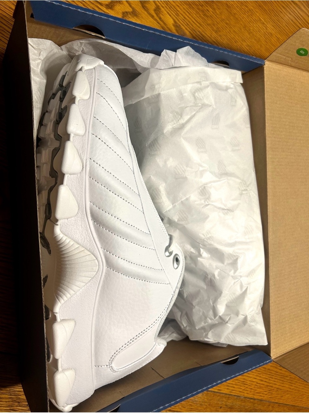 K-Swiss Men's White Athletic Cleats - All-White Design